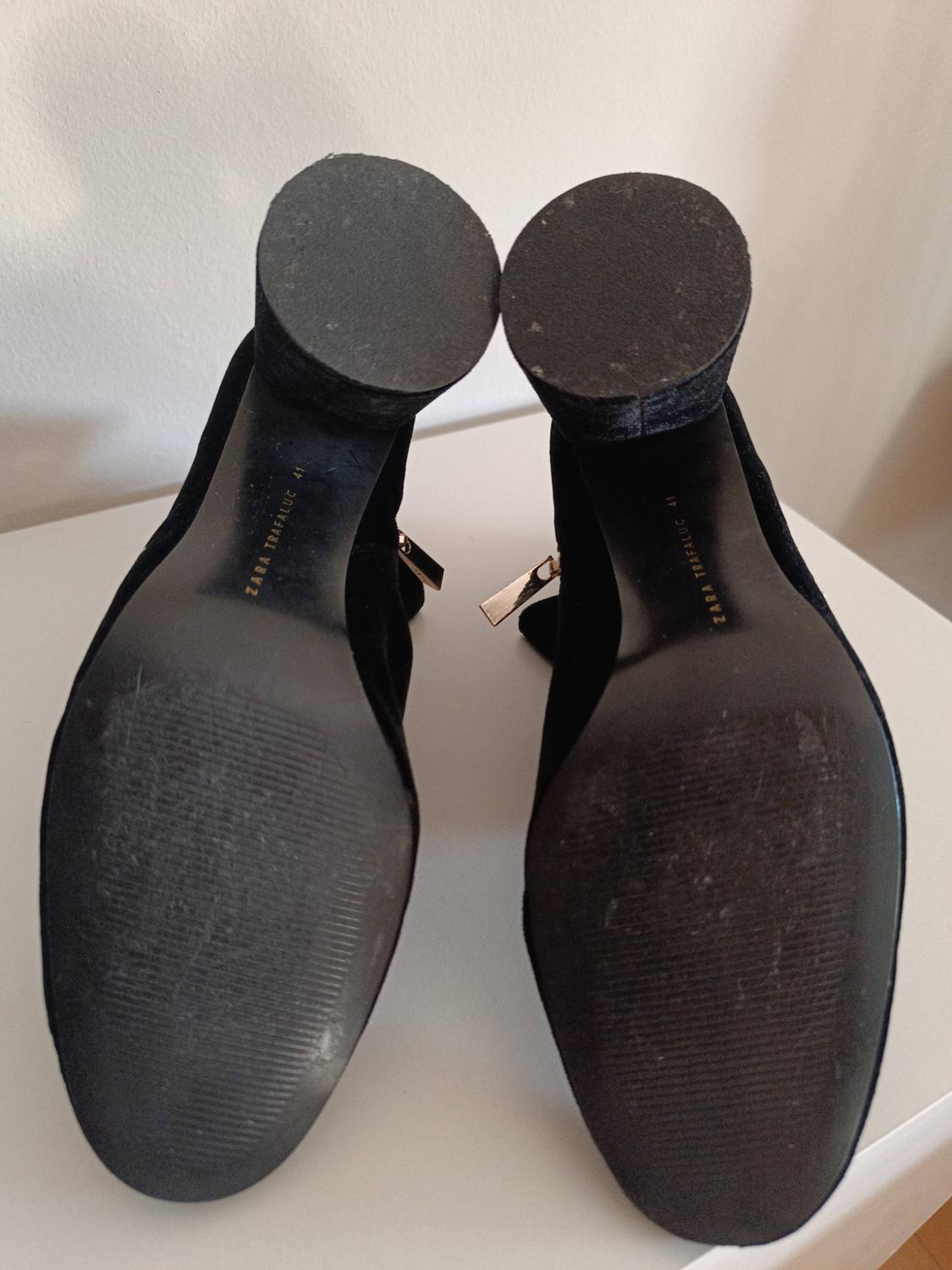 BEADED VELVET ANKLE BOOTS - Image 3