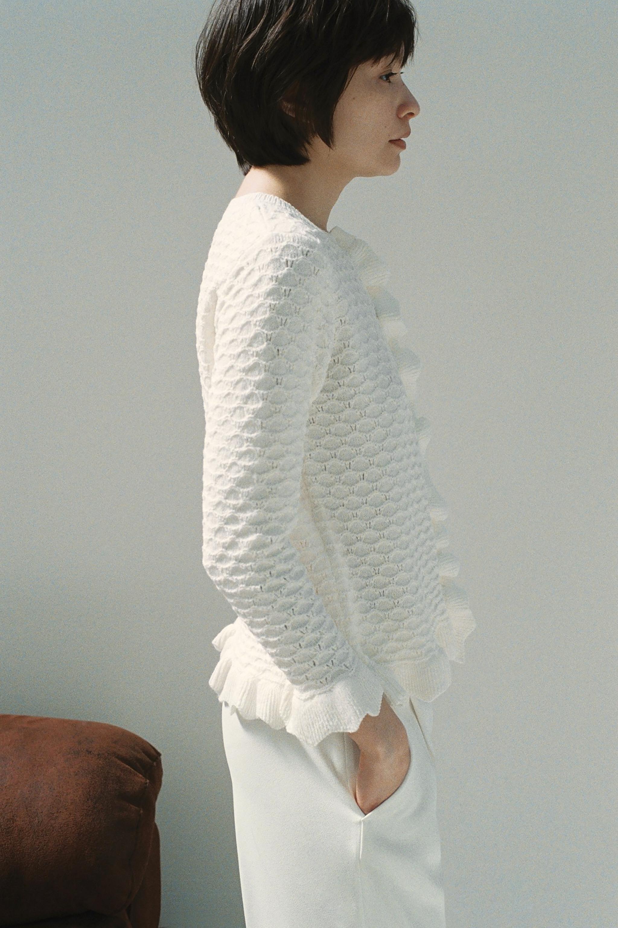 ZARA フリルニット カーディガン 3471/023 ZARA フリルニット カーディガン 3471/023 (ZARA/ジャケット