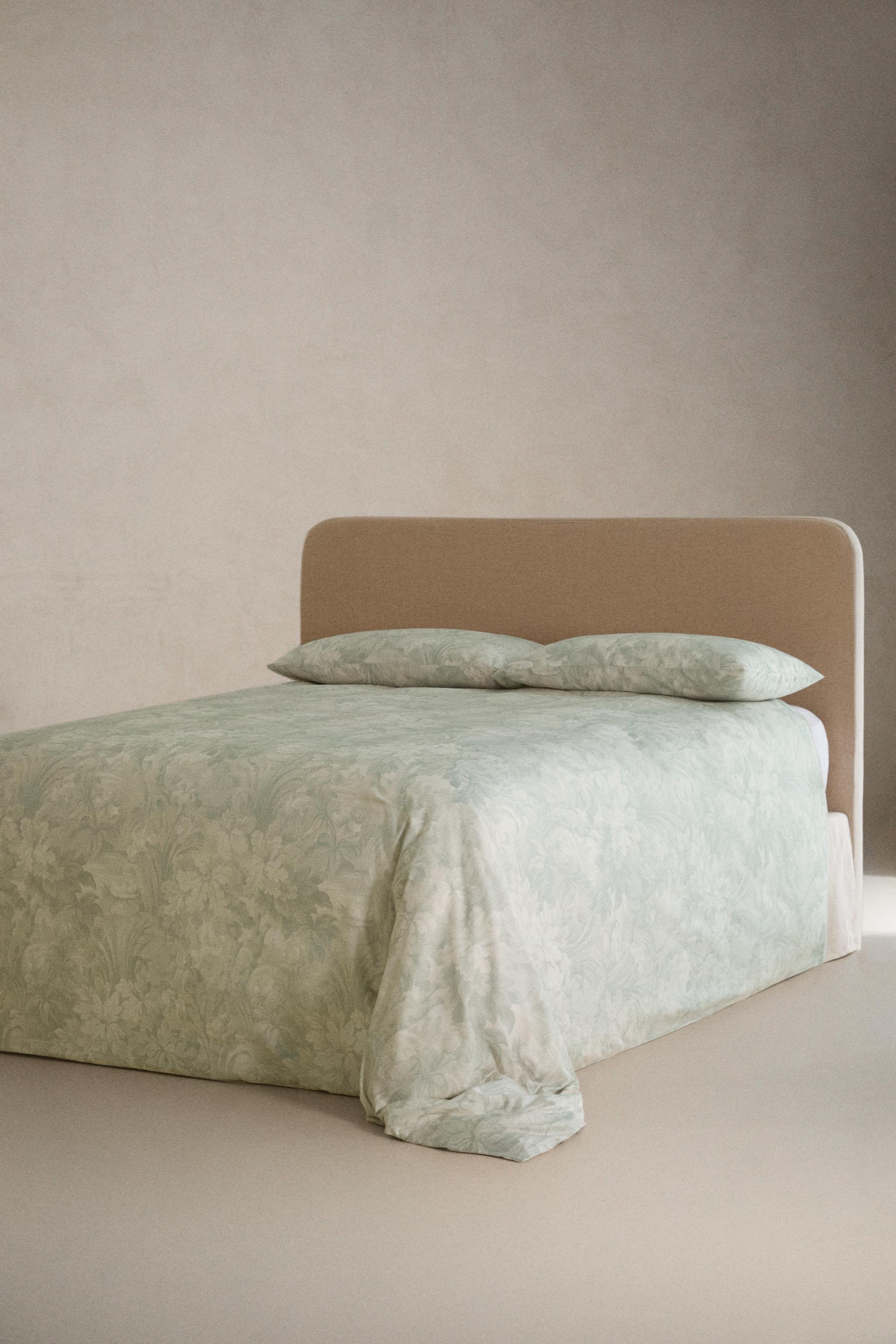 DUVET COVER WITH FLORAL AND BRANCH PRINT — Light green