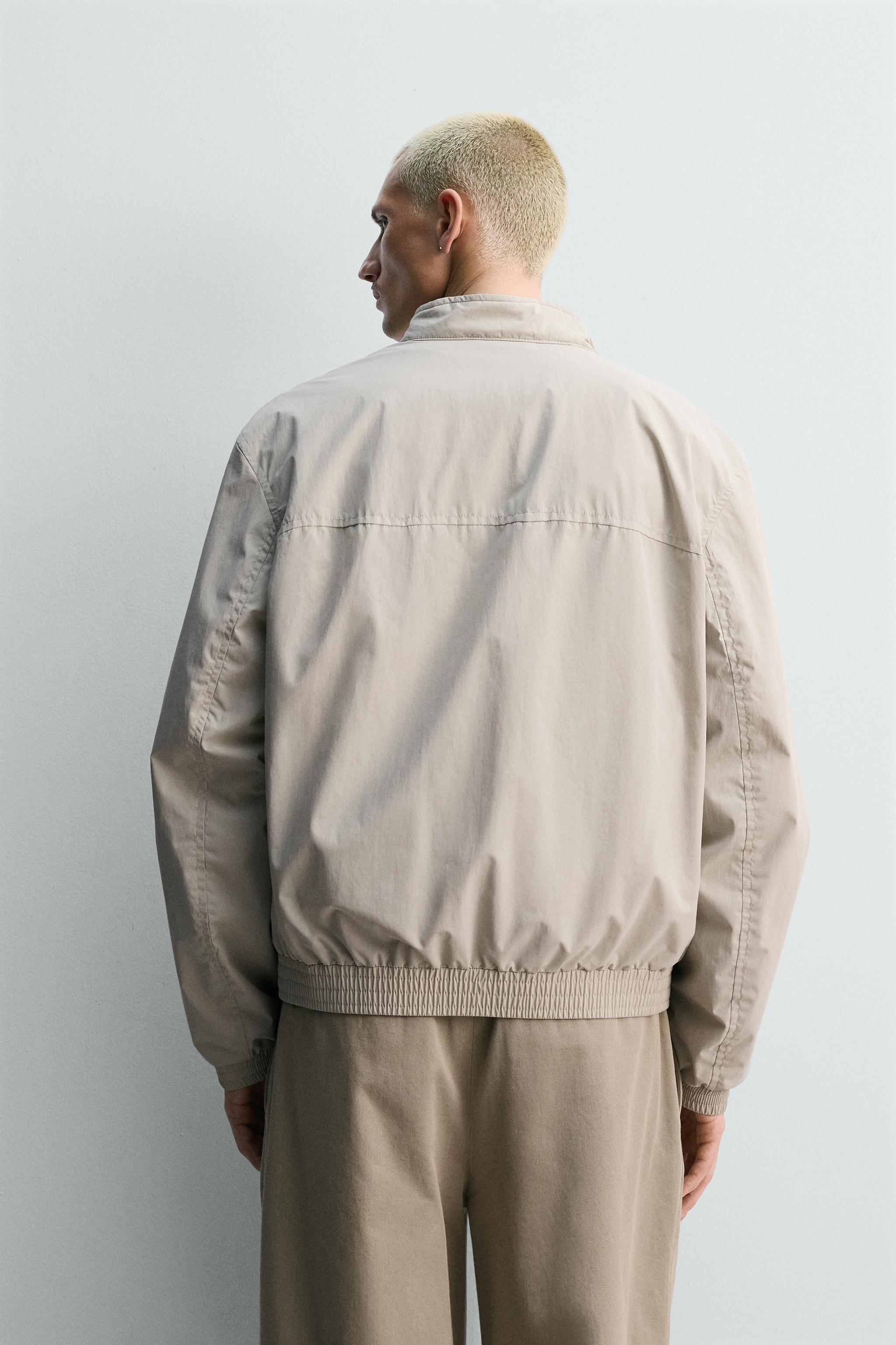 REGULAR FIT TECHNICAL JACKET