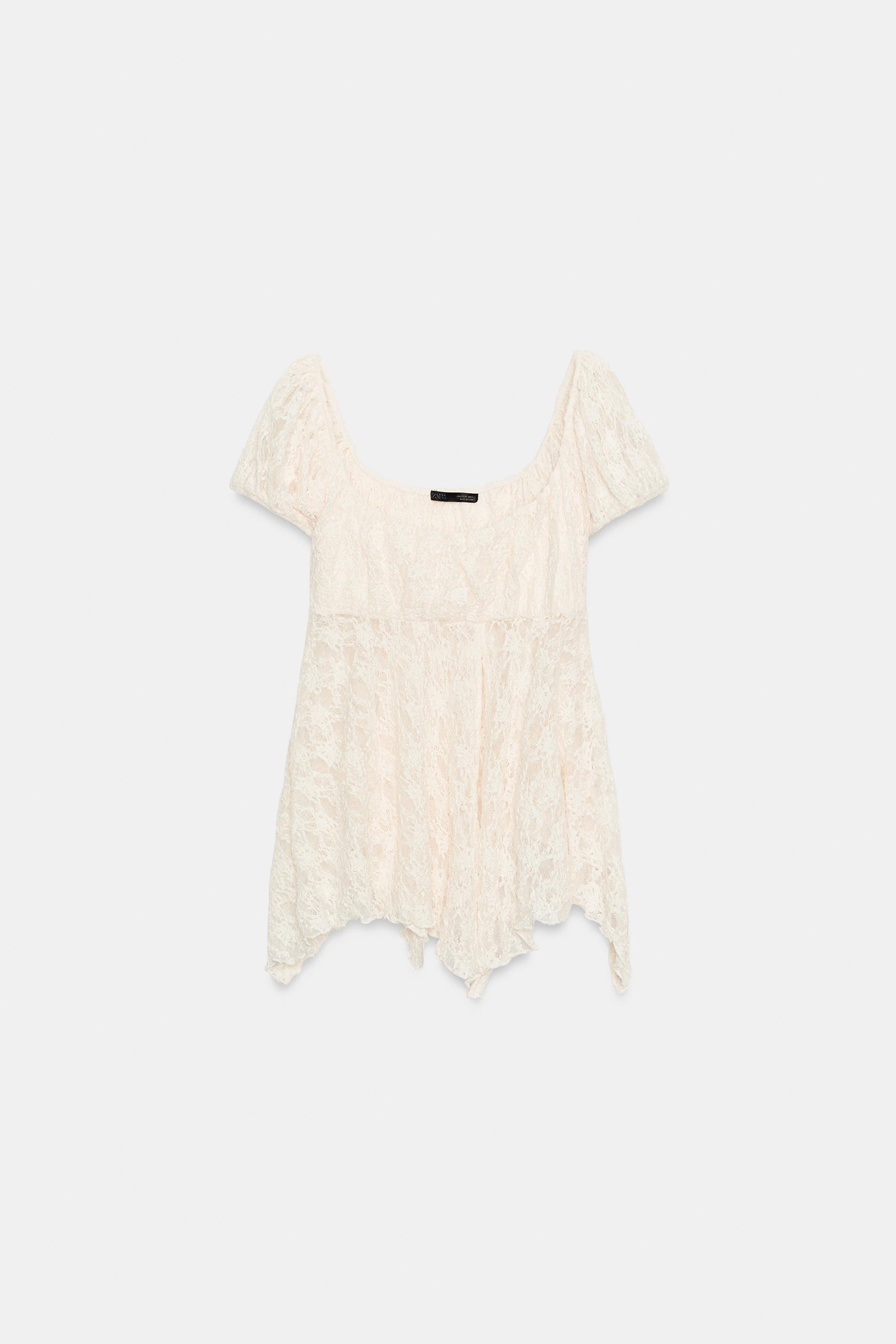 ROMANTIC LACE TOP