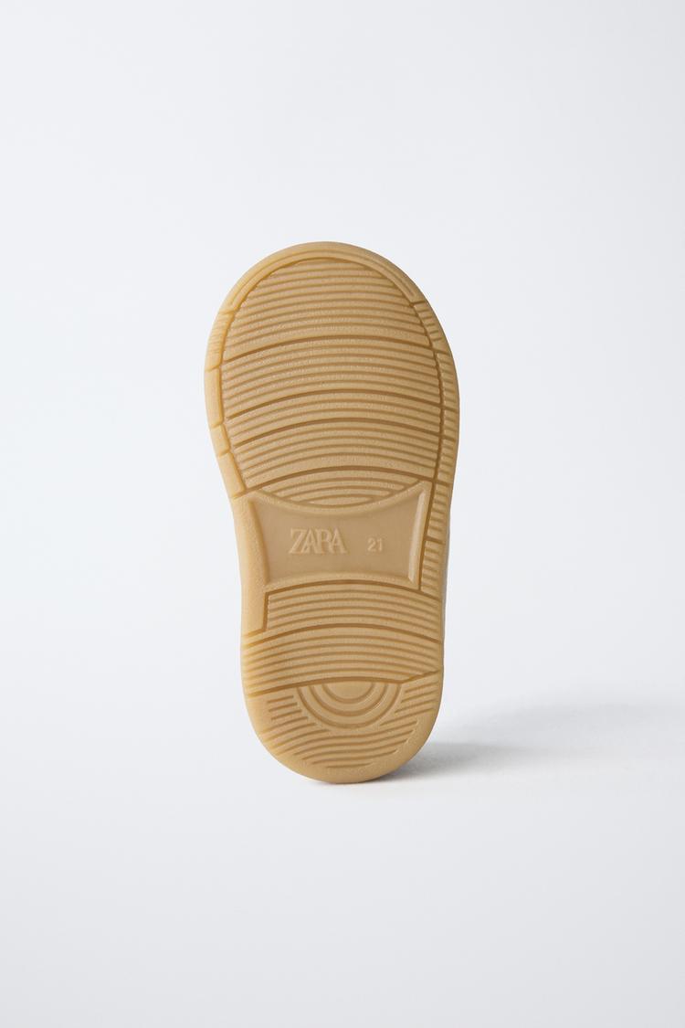 Zapatillas retro barefoot 8
