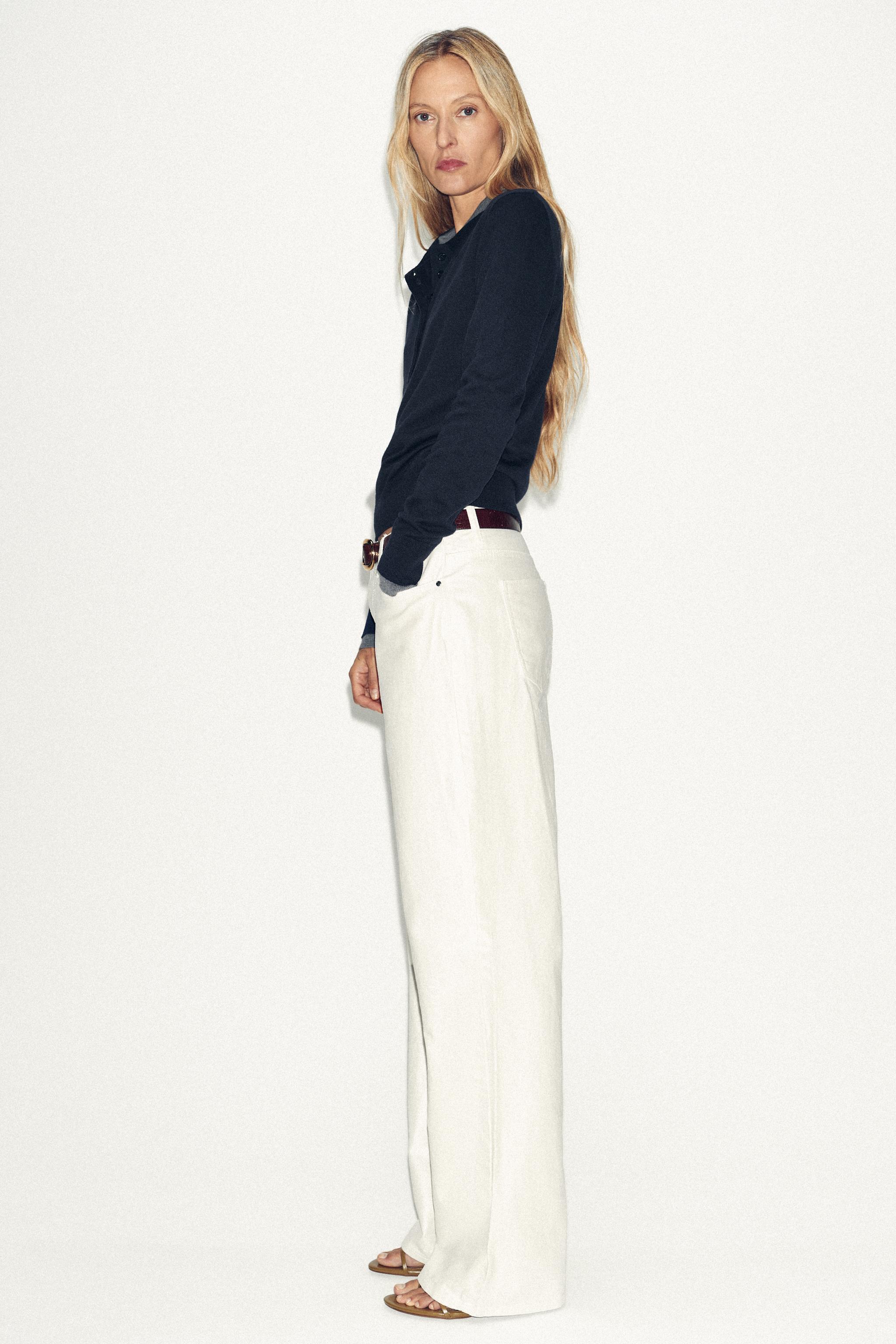 PLAIN KNIT POLO SWEATER