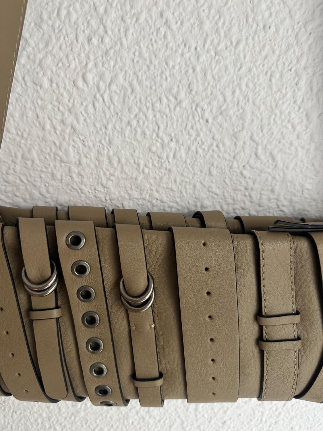 LTHR BG 12 - Image 6