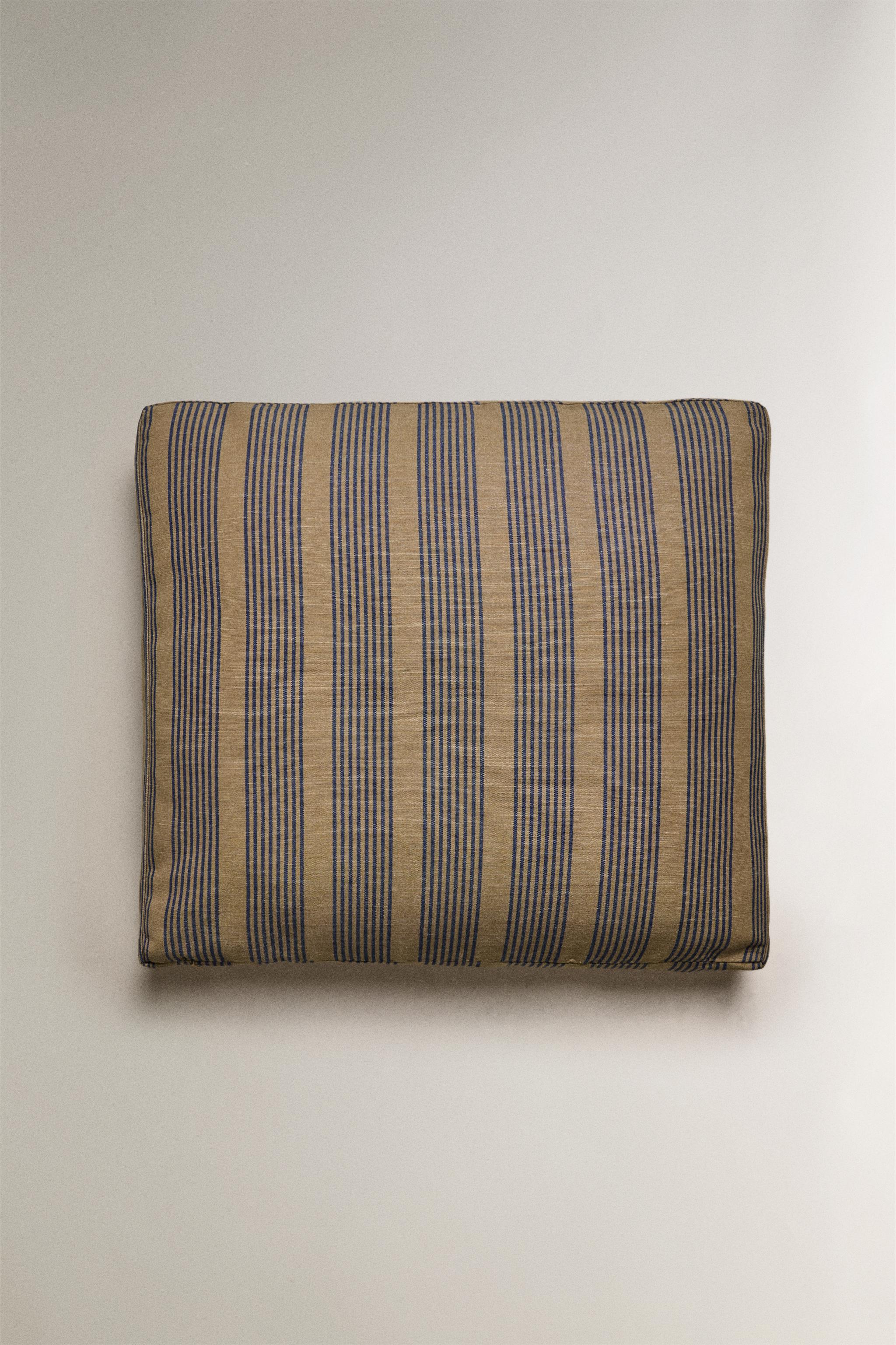 STRIPED SEAT CUSHION