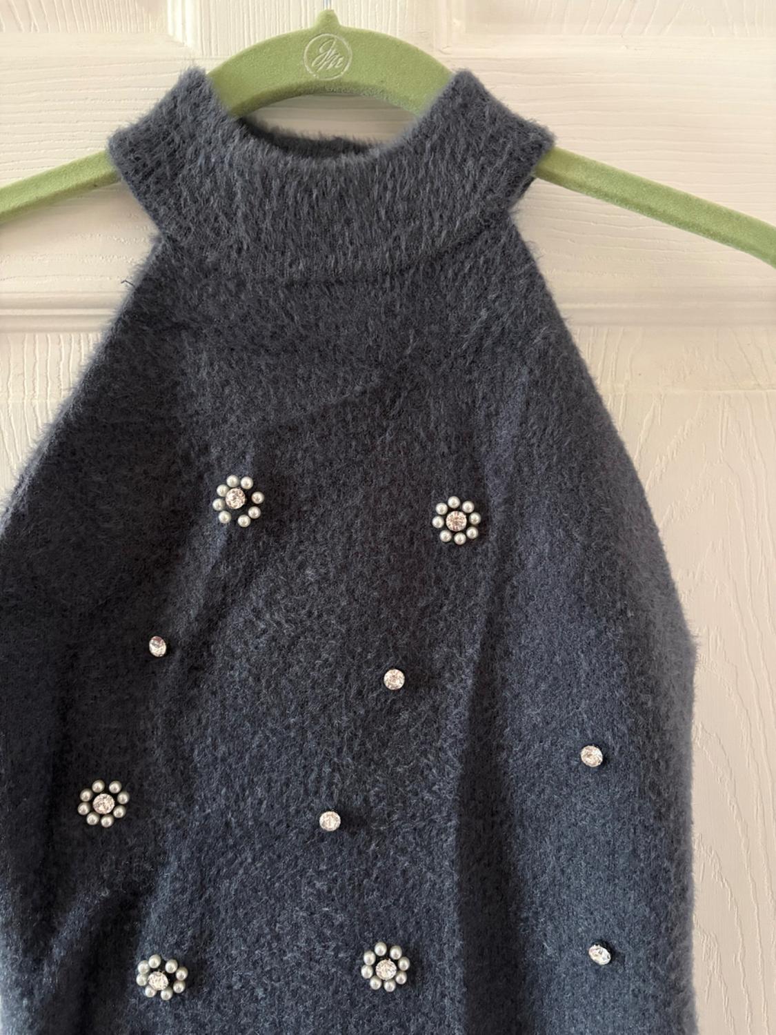 FAUX FUR BEADED HALTER DRESS - Image 4