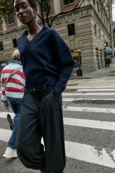 SOFT KNIT V-NECK JUMPER - Navy blue by Zara - Image 0