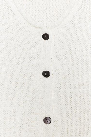 GILET EN MAILLE ÉPAISSE - Écru de Zara - Image 4
