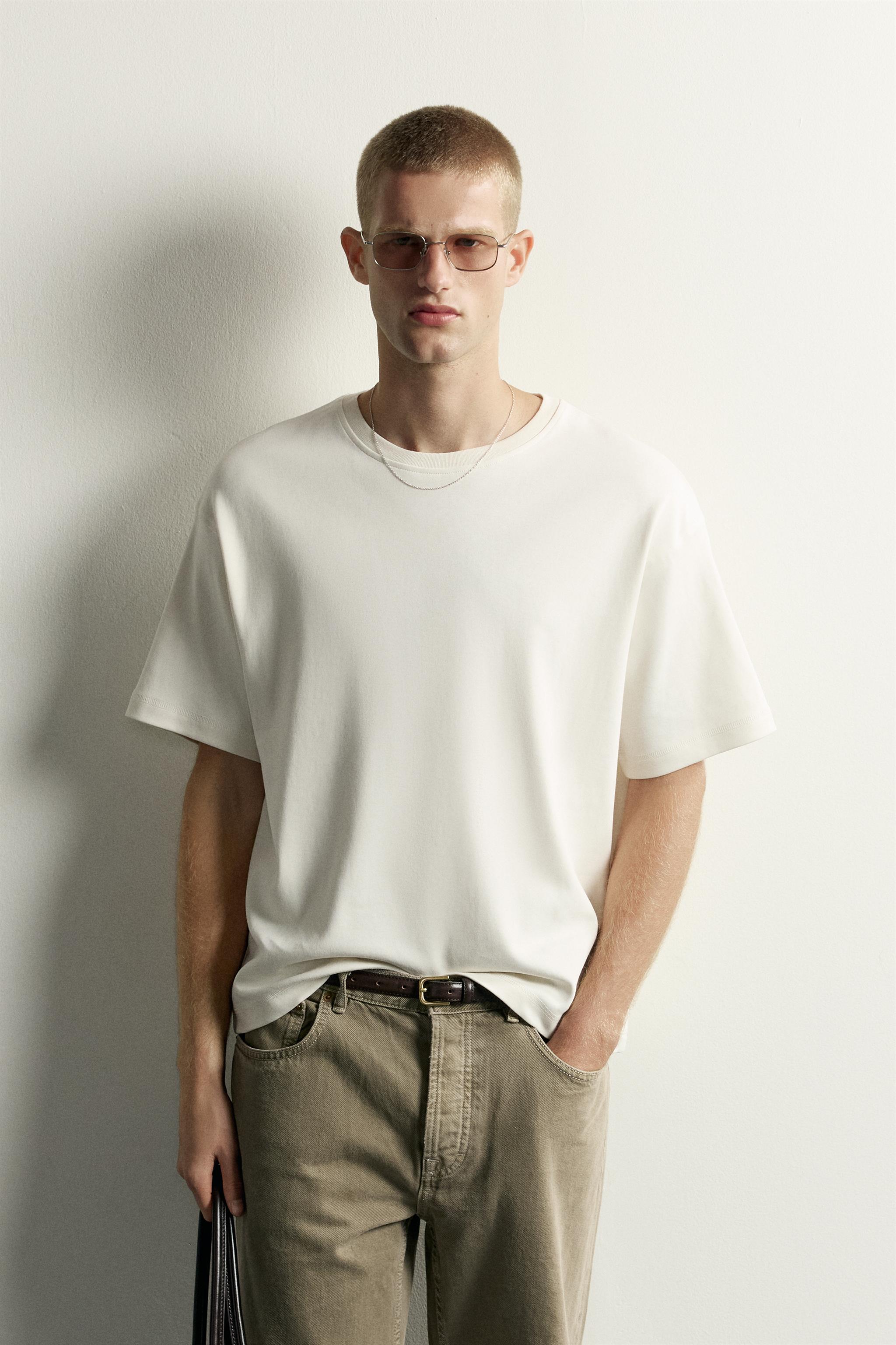 RELAXED FIT INTERLOCK PATCH SWEATSHIRT — Ecru