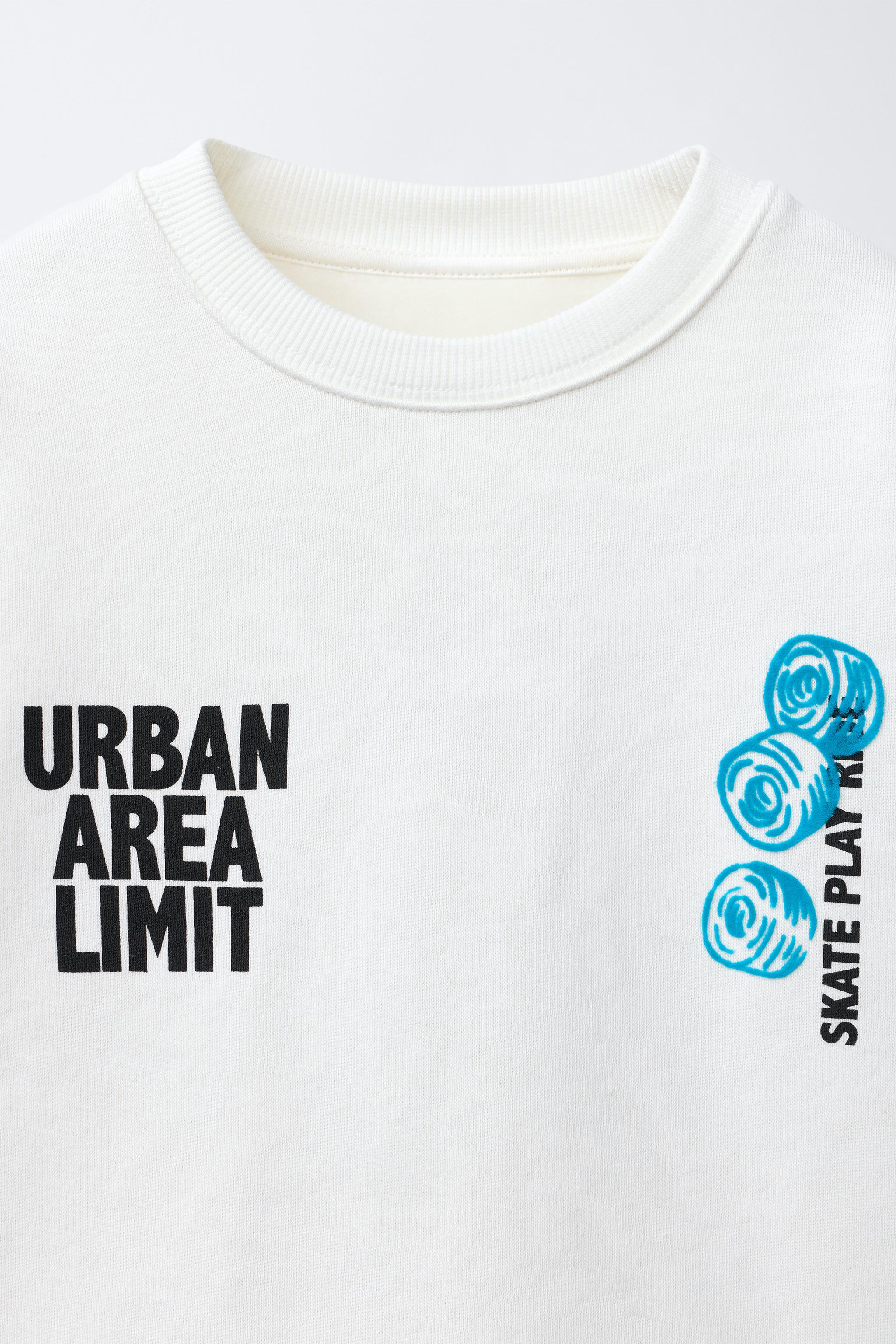 FLOCKED TEXT SWEATSHIRT