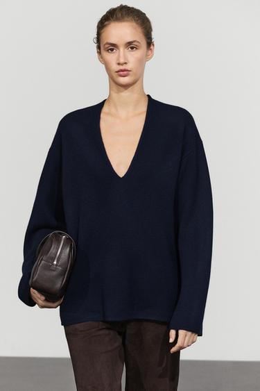Wool-blend knit V-neck sweater — white-orange 2