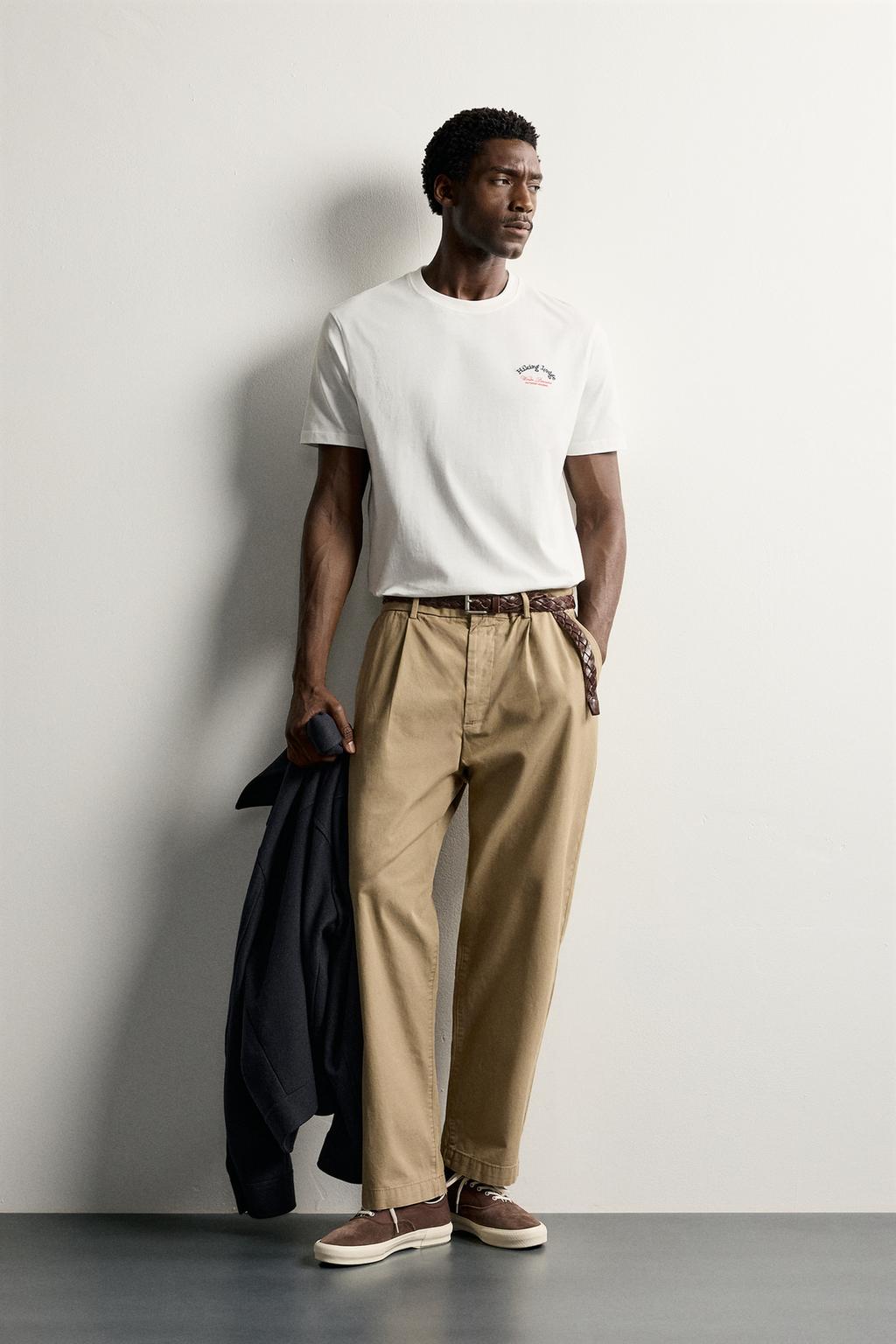 REGULAR FIT GRAPHIC T-SHIRT