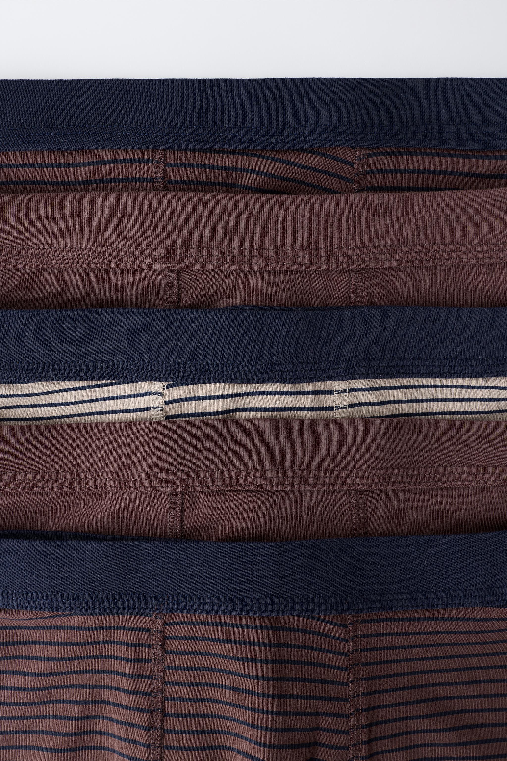 AGES 6-14 / 5-PACK SOLID AND STRIPED BOXERS