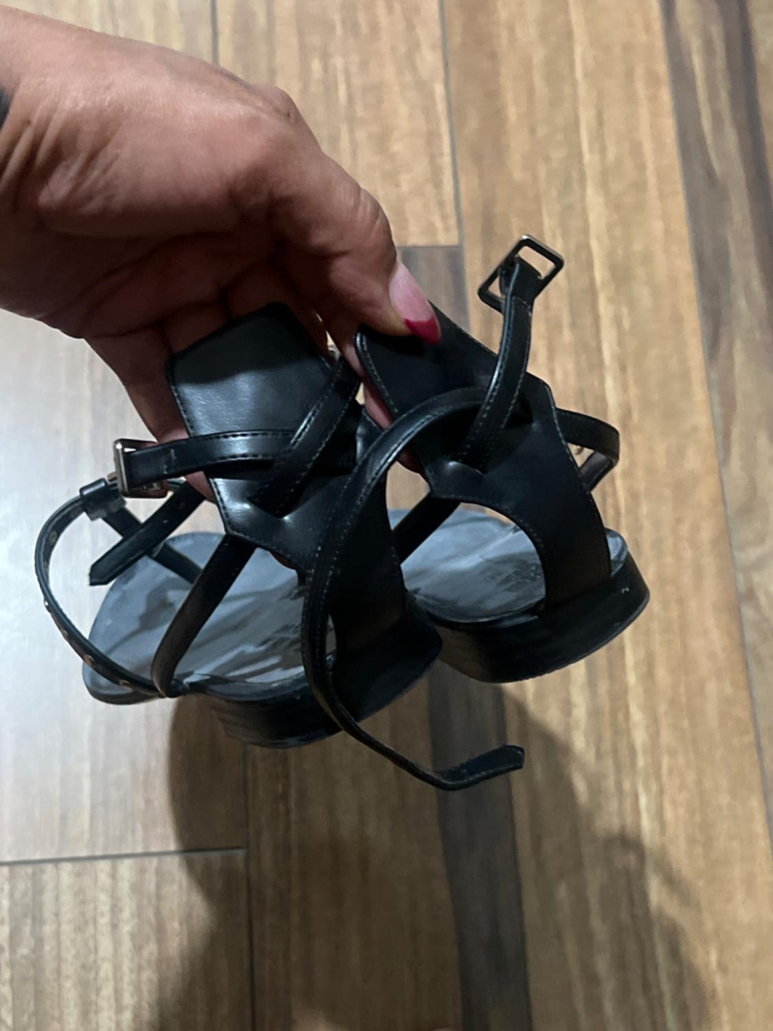 BLANK SANDALS WITH GOLD STUDS - Image 4
