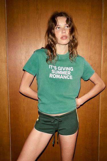 T-SHIRT EFFET DÉLAVÉ INSCRIPTION - Vert de Zara - Image 2