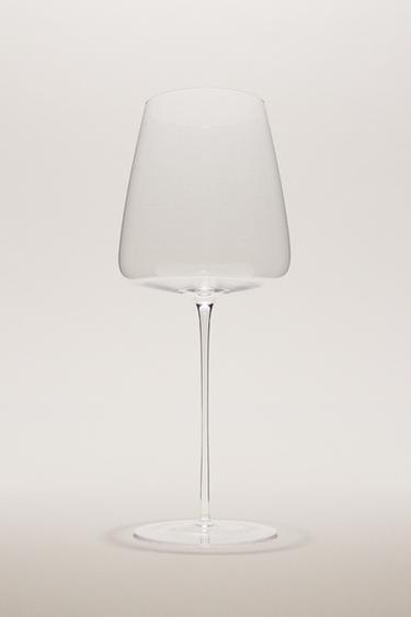 كأس من الزجاج بوزن فائق الخفة - 990 الخاص بـ Zara