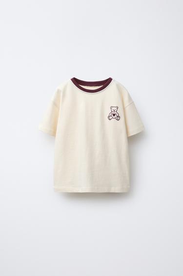 CAMISETA VARSITY OSO BORDADO - Crudo de Zara