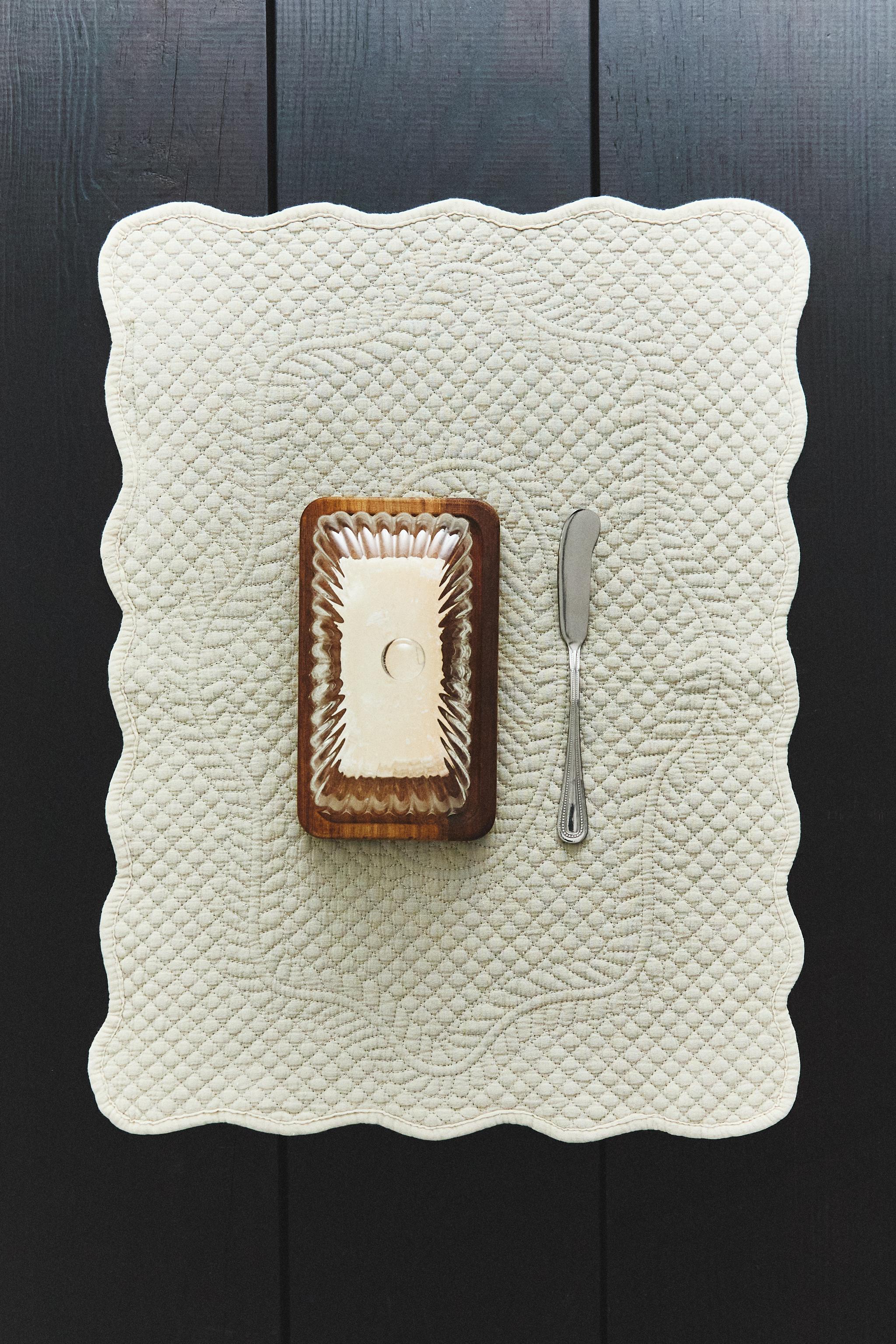 QUILTED PLACEMAT