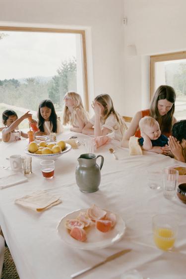 ТОАЛЕТ - от Zara