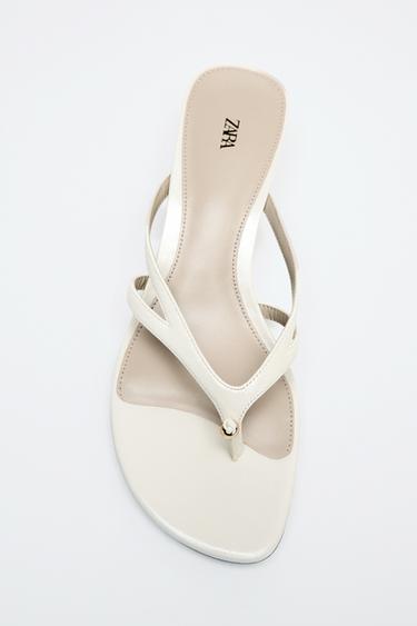 LEATHER SANDALS WITH METAL DETAIL - Ecru White by Zara