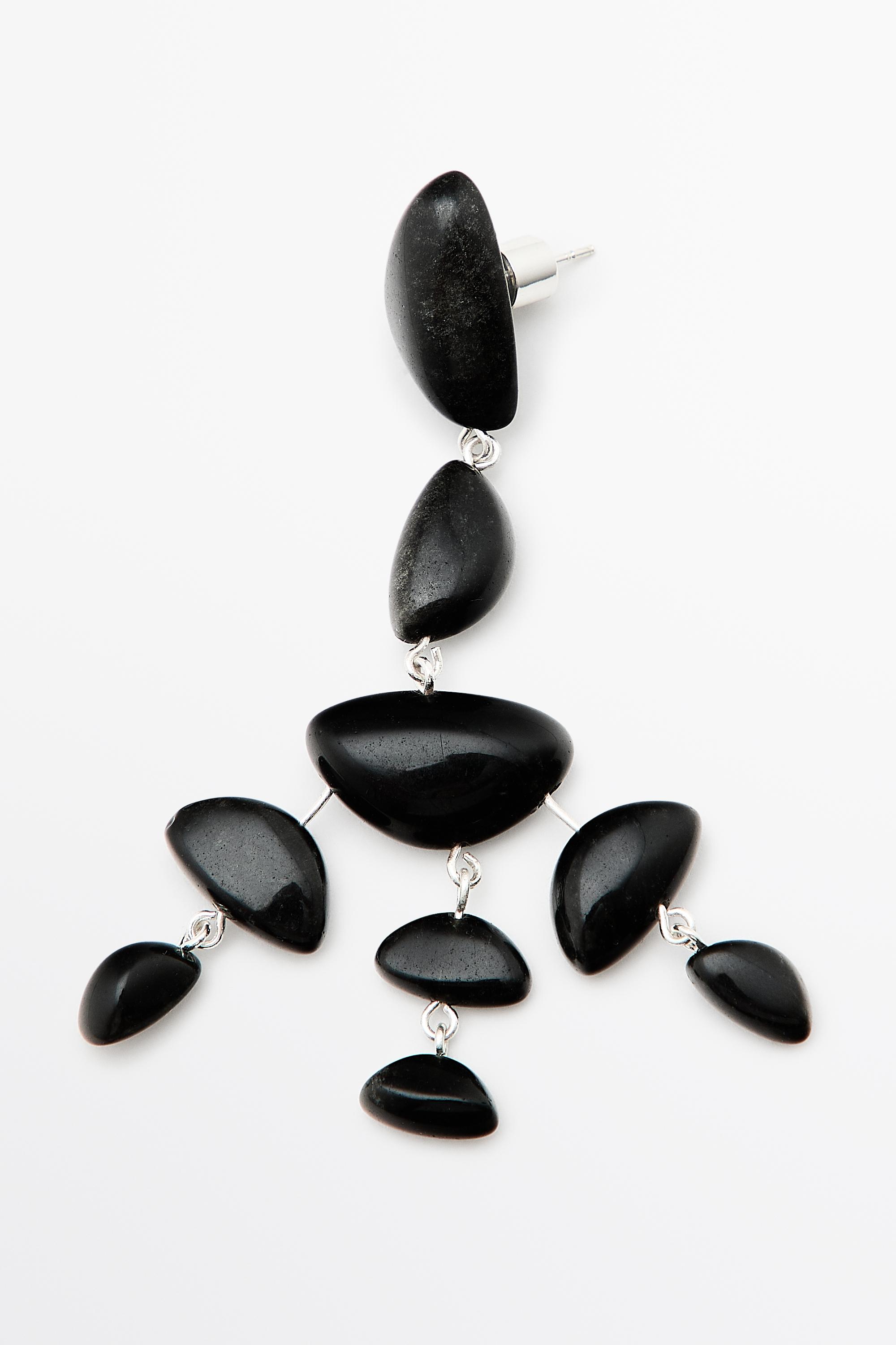 Large gemstone dangle earrings — Black