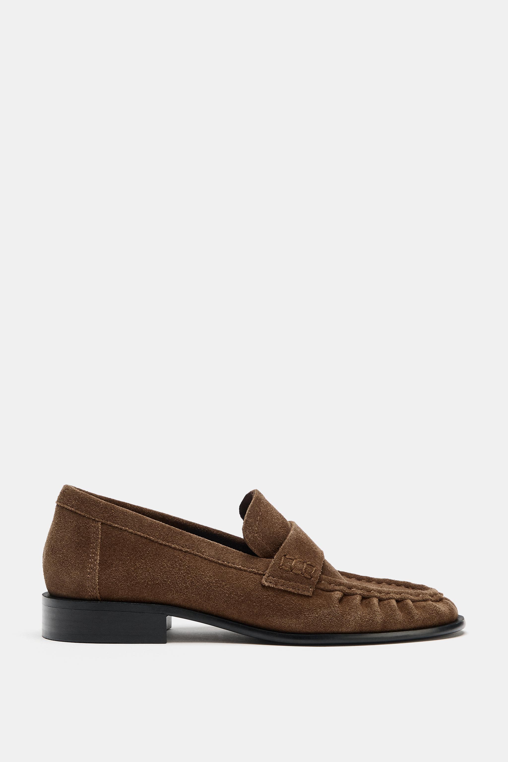 MOCASSINS EN CROÛTE DE CUIR