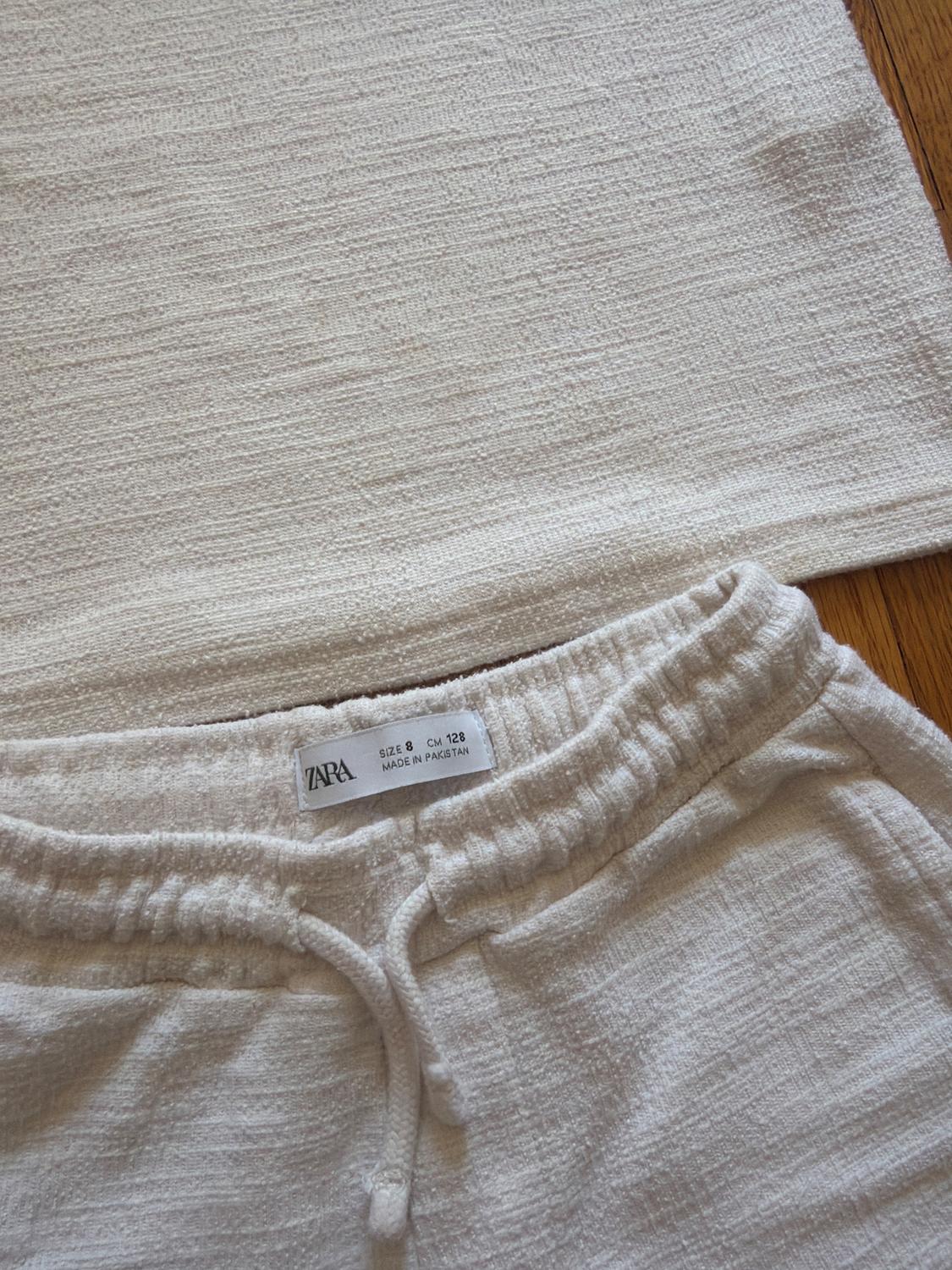 CONJUNTO FELPA CAMISETA Y BERMUDA TEXTURA - Image 2