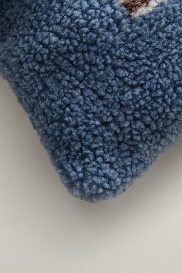 CHILDREN'S FAUX SHEARLING CUSHION WITH N — Blue 2