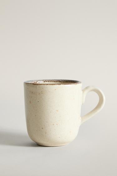 STONEWARE COFFEE CUP — Light ecru 1