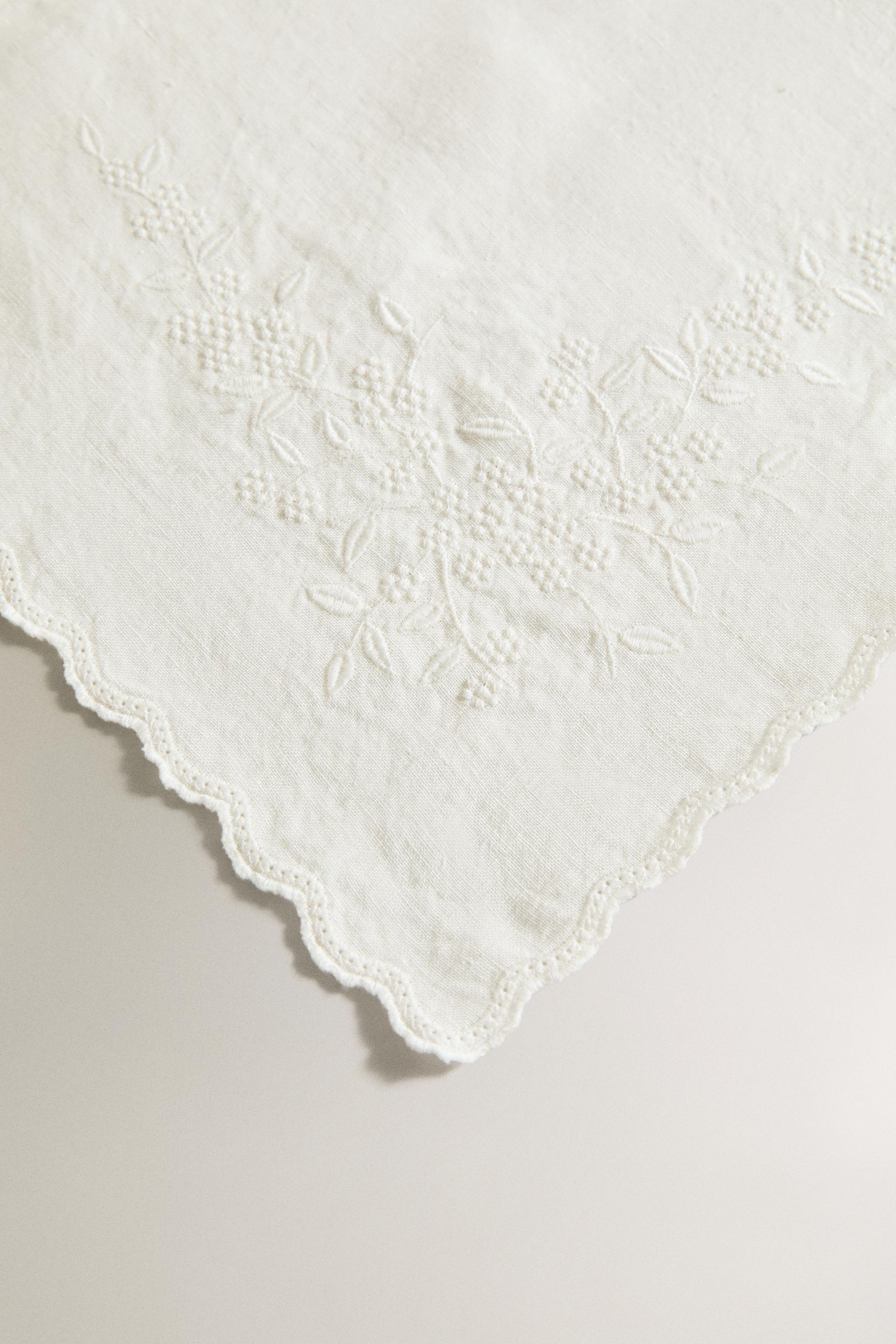 EMBROIDERED LINEN TOWEL - Ivory | ZARA United States