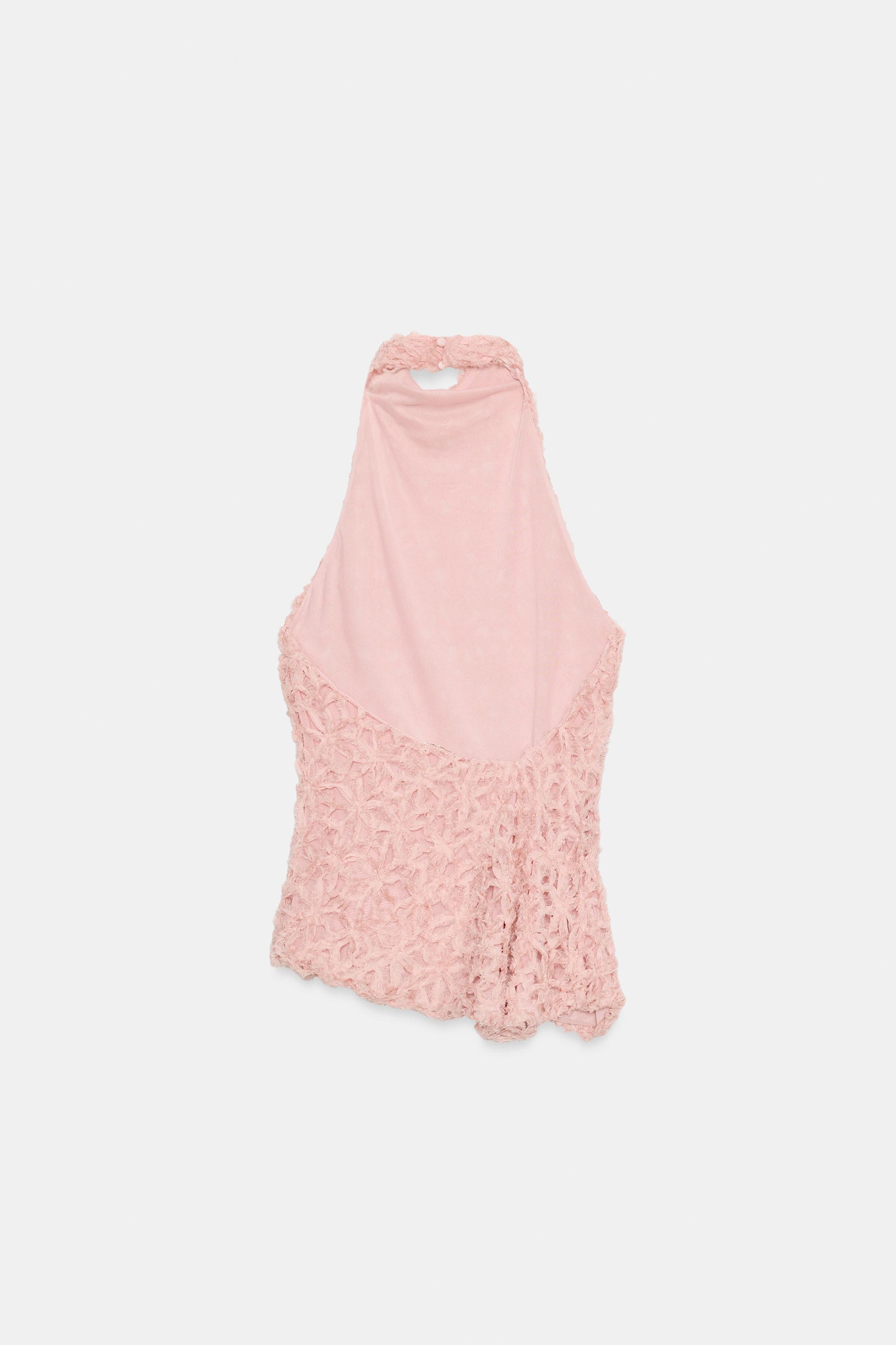TOP À COL HALTER ASYMÉTRIQUE