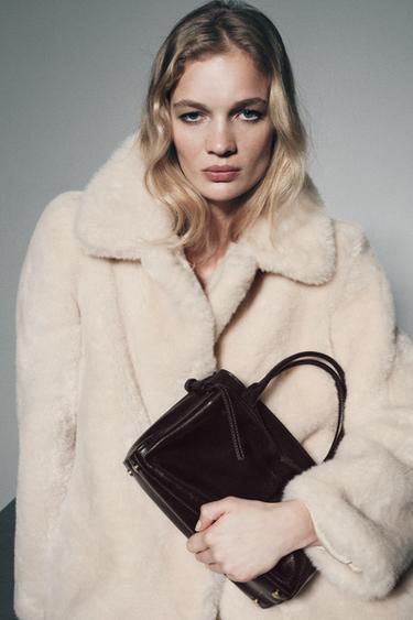 Zaras MINI CITYVÄSKA I SKINN - Vinröd