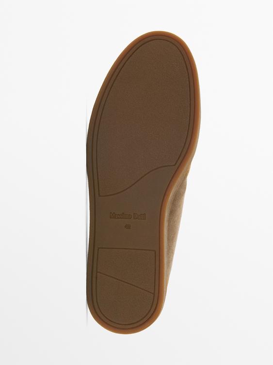 Lined split leather moc toe shoes