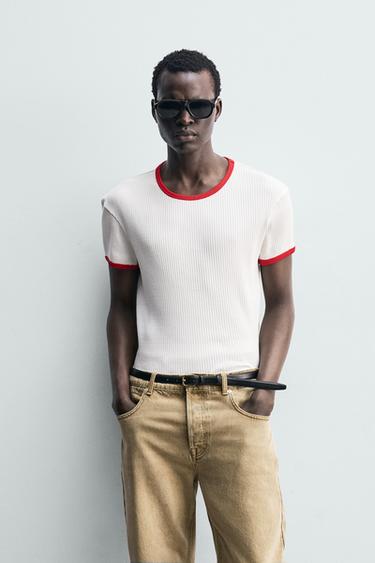 REBRASTA MAJICA S KONTRASTNIM POTISKOM - Bela od Zare