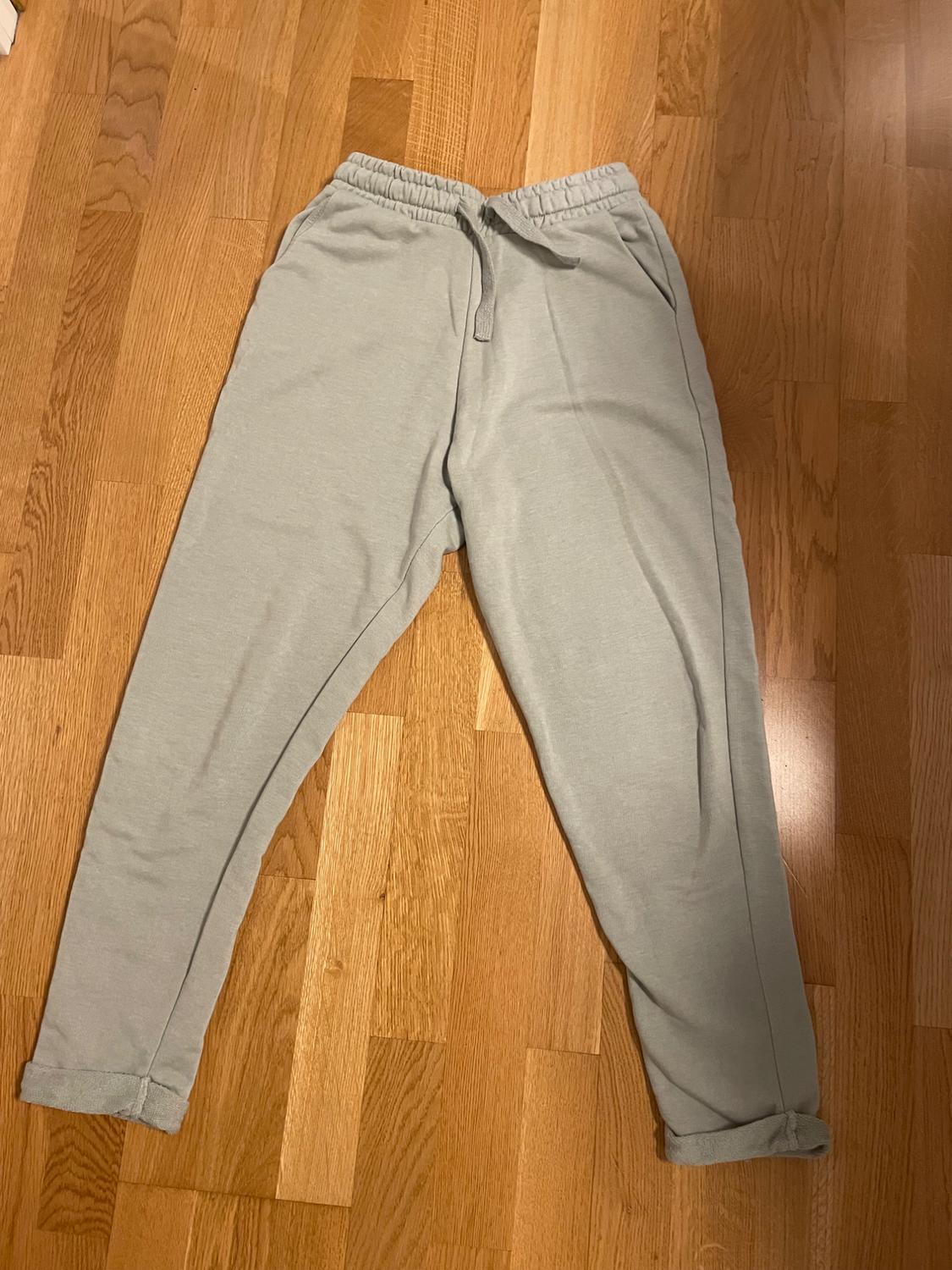 JOGGERS