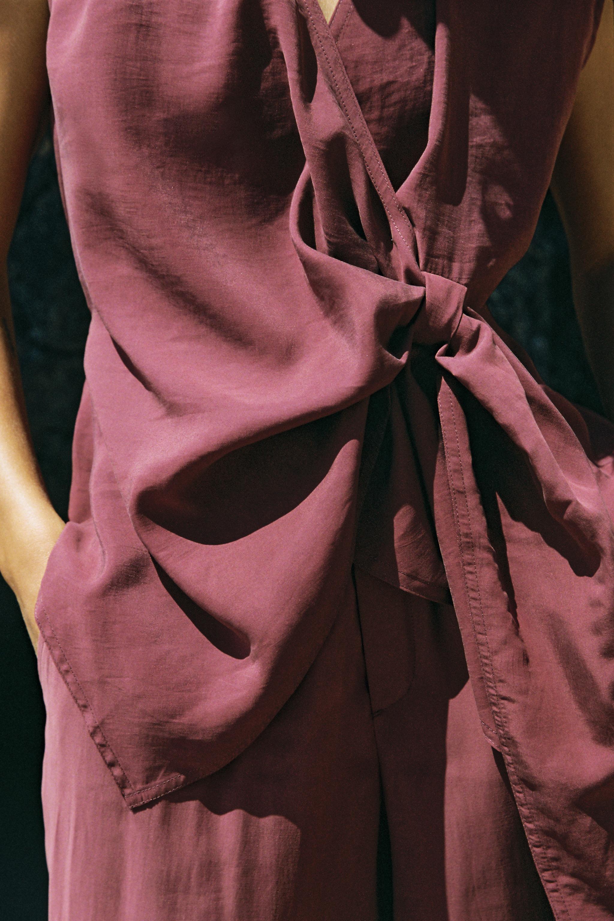 FLOWY KNOTTED TOP — Dark russet