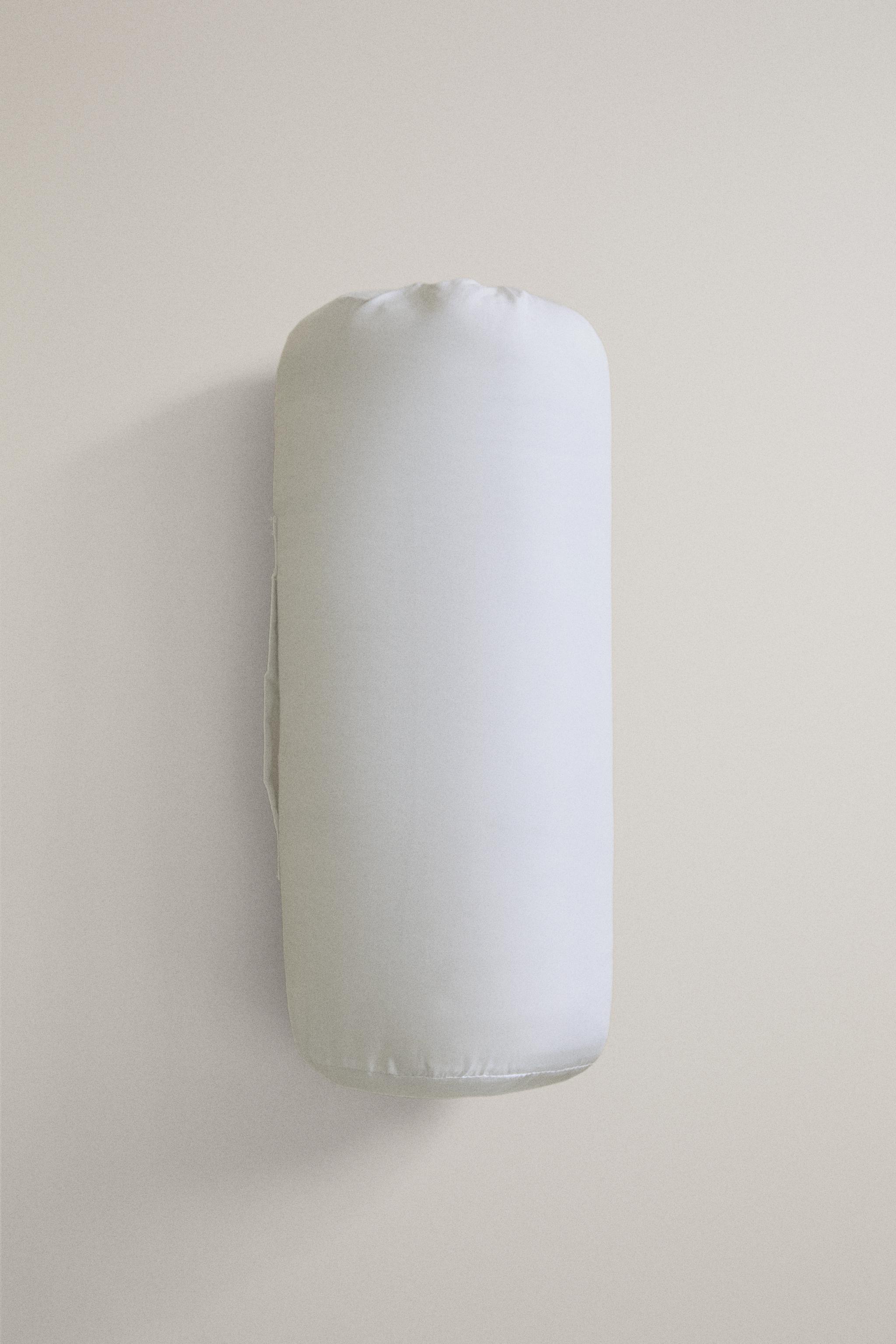Zara FEATHER PILLOW — фото 4