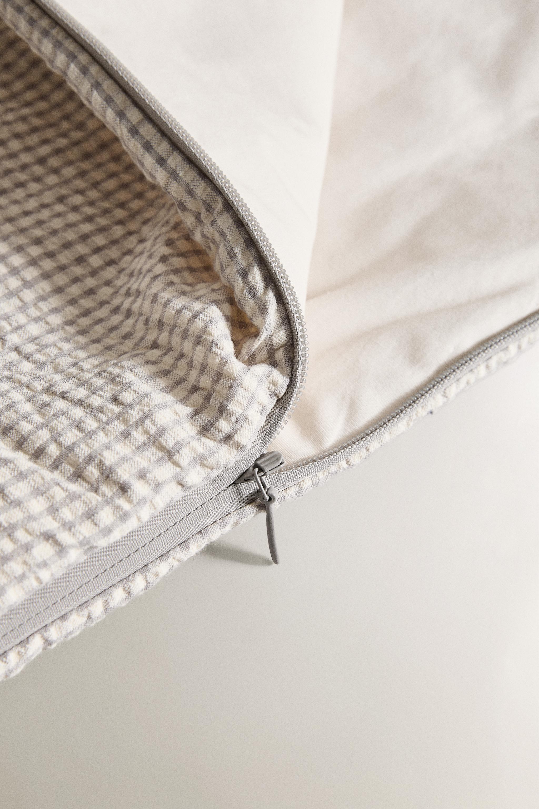 GINGHAM CARRYCOT BABY WRAP Gray ZARA Canada