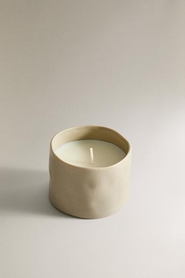 (150 G) FLOR DE NOVIEMBRE SCENTED CANDLE - Brick by Zara - Image 1
