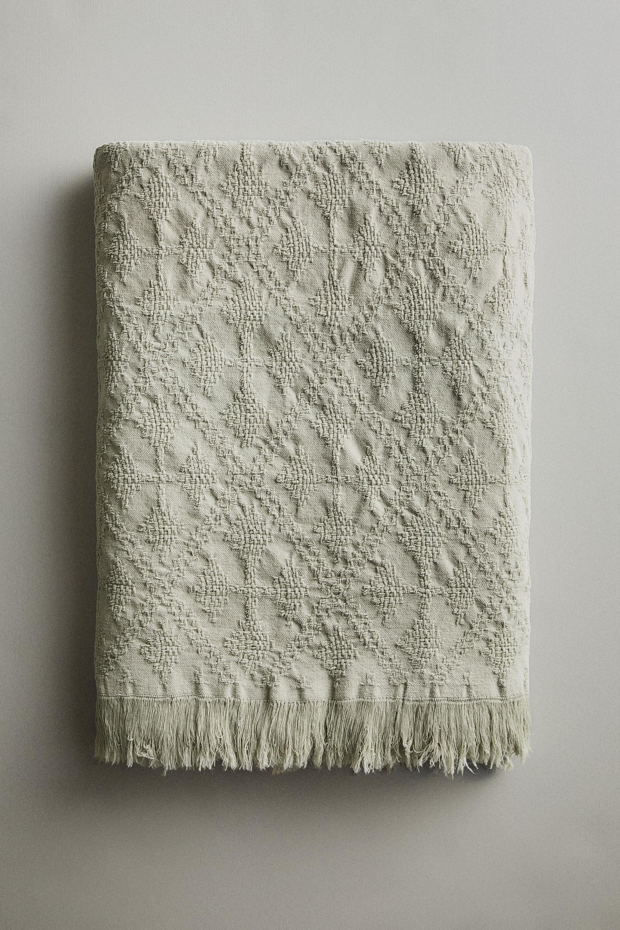 COUVERTURE JACQUARD LOSANGES