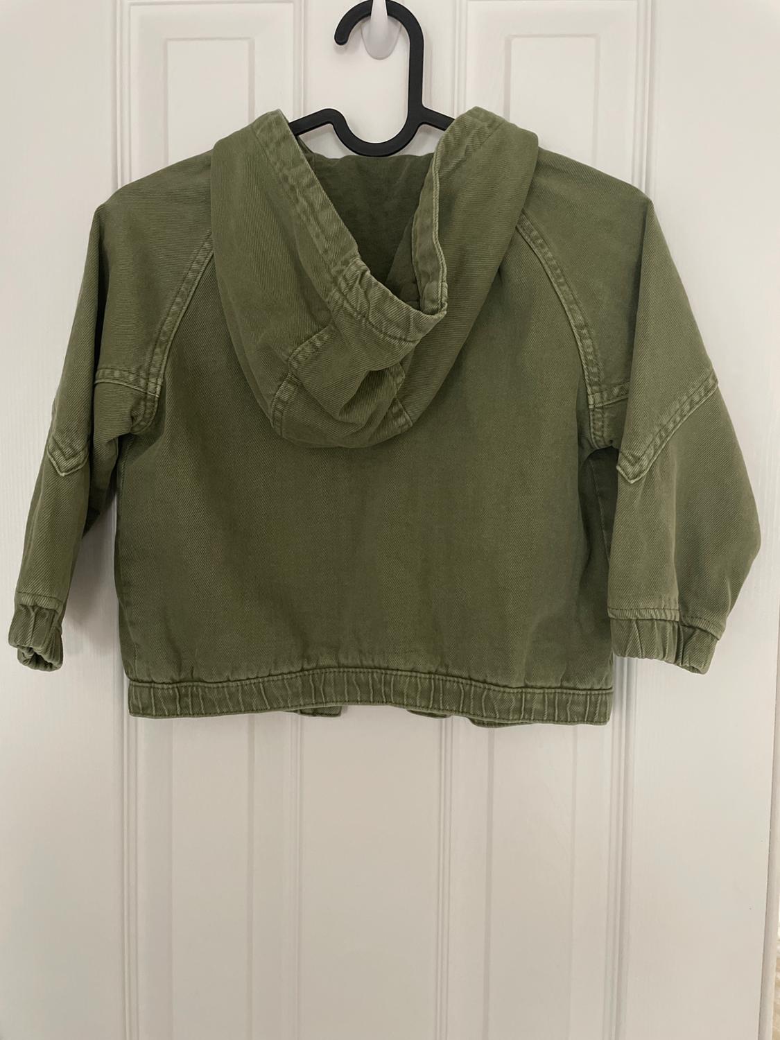 HOODED DENIM JACKET - Image 2