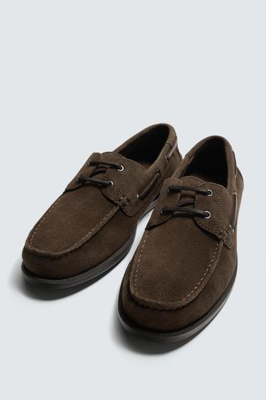 CHAUSSURES BATEAU CASUAL EN CUIR - Marron de Zara - Image 1