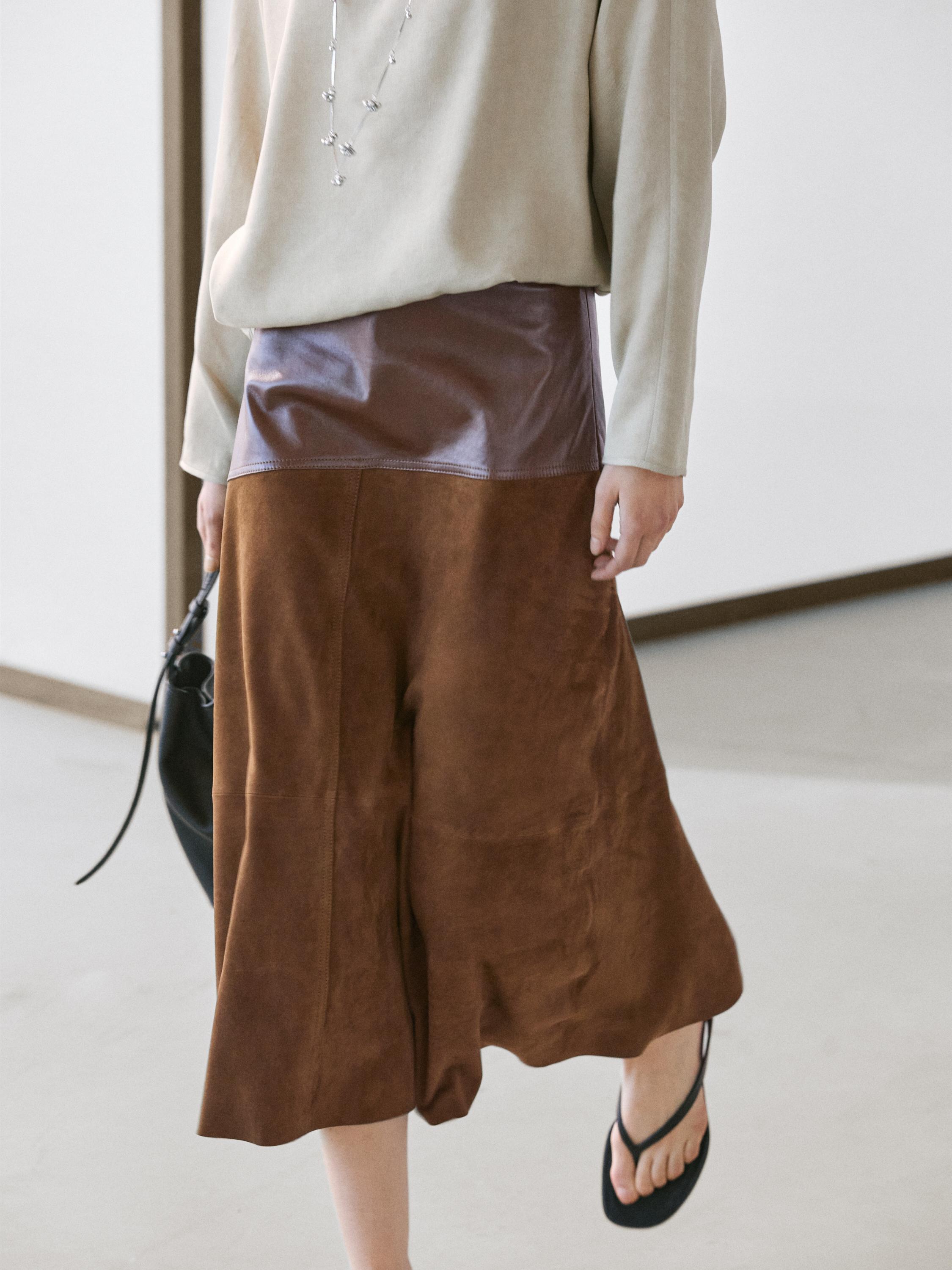 Suede nappa leather skirt with asymmetric yoke