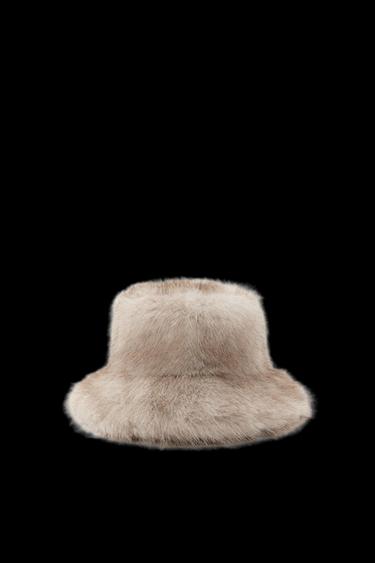 FAUX FUR BUCKET HAT - Ecru by Zara