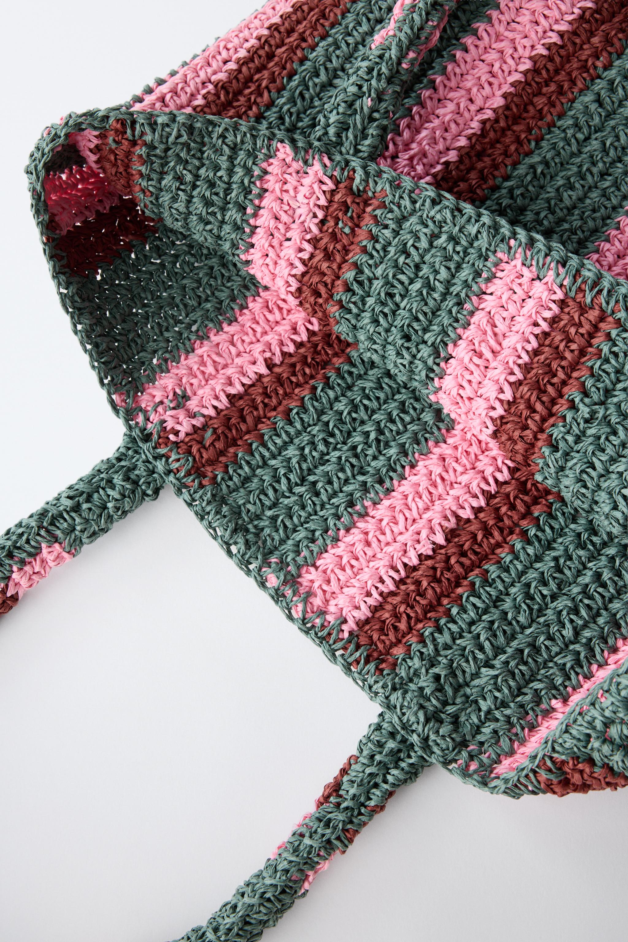 STRIPED TOTE BAG