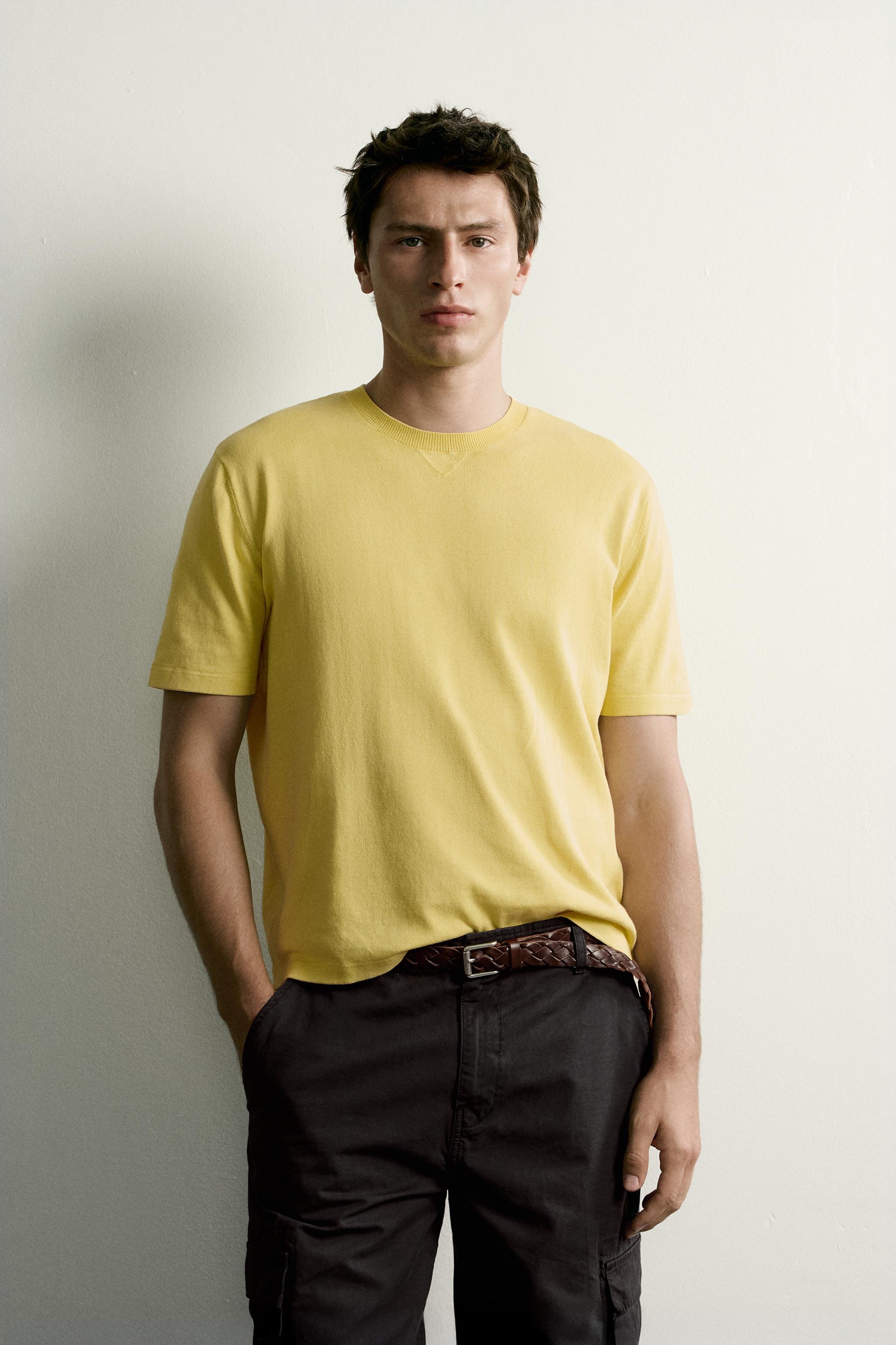 REGULAR FIT KNIT T-SHIRT — Light yellow