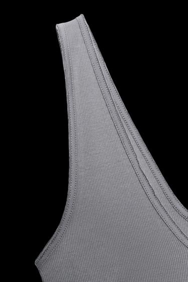 TOP ESCOTE PICO RIB - Azul / Gris de Zara