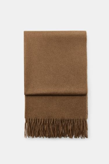 PAÑUELO LISO FLECOS - Tostado de Zara - Imagen 0