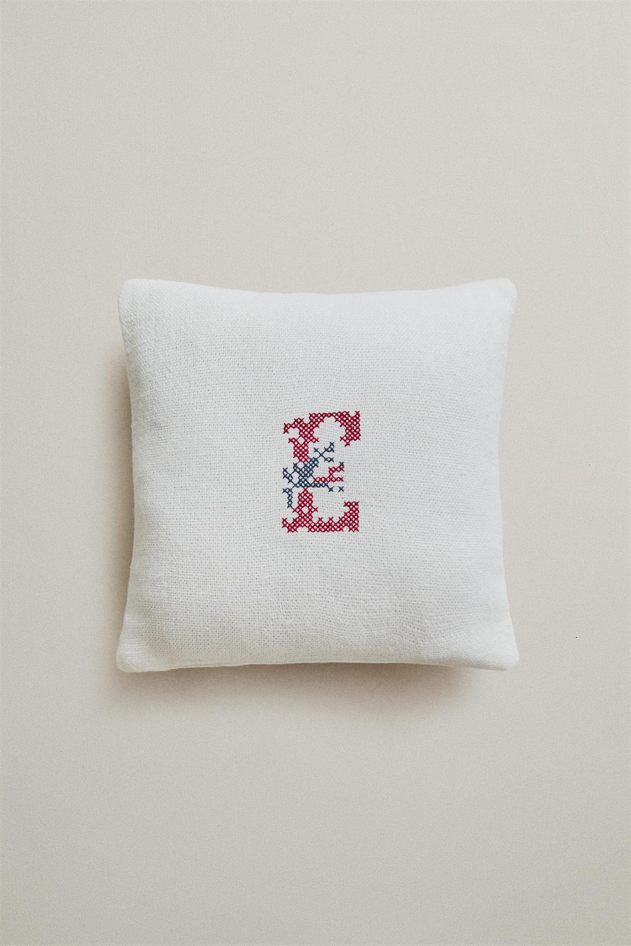 LETTER E EMBROIDERED LINEN CUSHION — Ecru