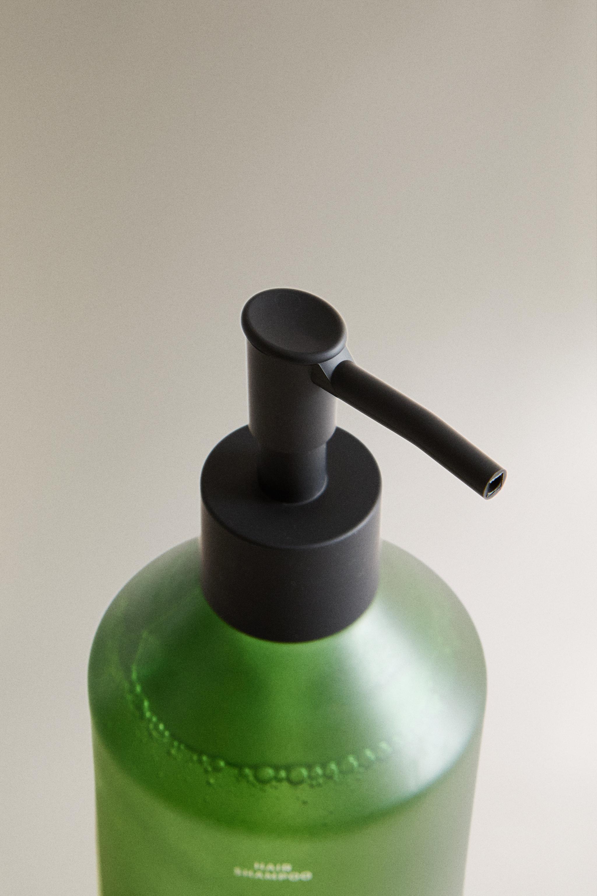 CITRUS LEAVES リキッドシャンプー (500 ML) - ミディアムグリーン
